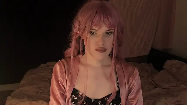 EffieMinki online show from 12-26-24, 03:20