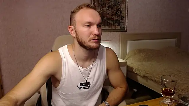 Toress1 online show from 10-25-25, 06:13