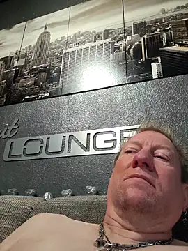 Snapshot of tomtom111111 chatting on 09-26-25, 07:45 tomtom111111 online show from 09-26-25, 07:45