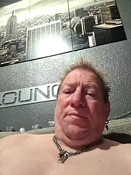 Snapshot of tomtom111111 chatting on 10-02-25, 11:01 tomtom111111 online show from 10-02-25, 11:01