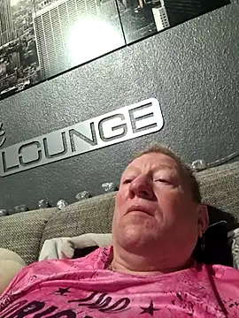 Snapshot of tomtom111111 chatting on 10-11-25, 09:57 tomtom111111 online show from 10-11-25, 09:57