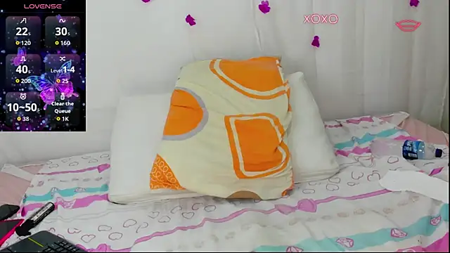 moana taylor online show from 11-30-25, 12:25