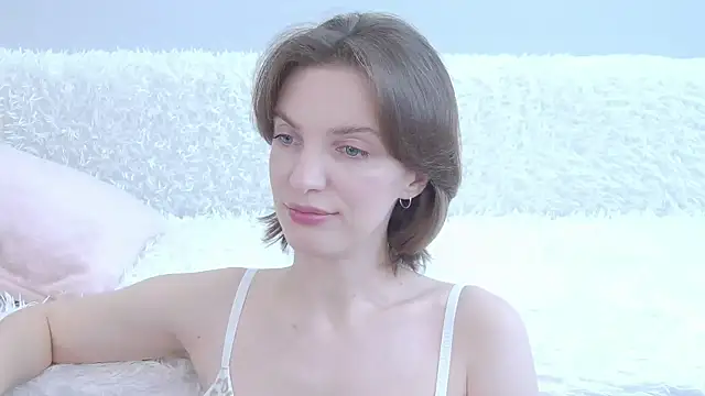 Beauty Alex online show from 03-24-26, 03:55