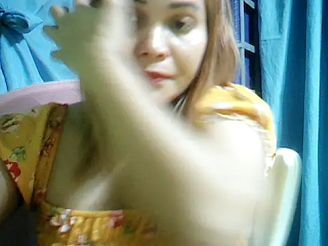 ashlylove25 online show from 06-12-26, 07:35