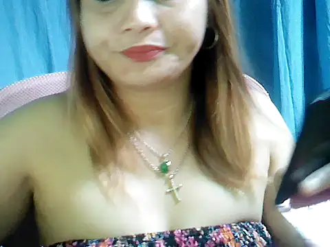 ashlylove25 online show from 06-14-26, 01:46