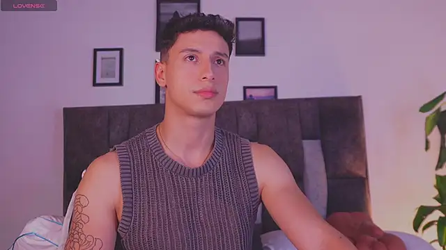 I Gabriel online show from 04-15-26, 05:14