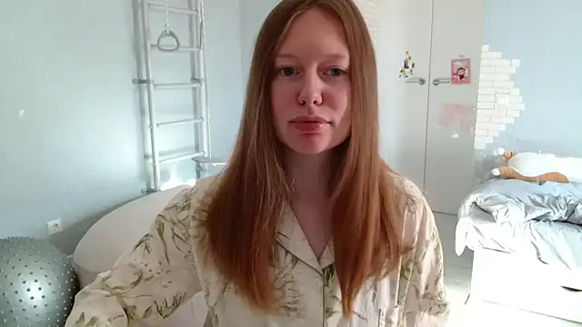 ConnieDaw online show from 10-27-25, 07:56