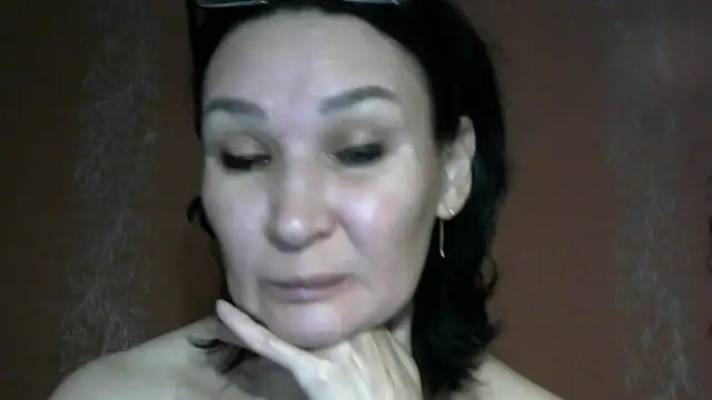 PrettyAndWild online show from 11-09-25, 03:10