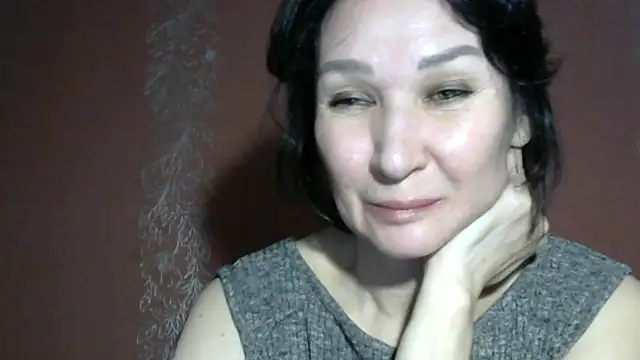 PrettyAndWild online show from 05-16-26, 01:10