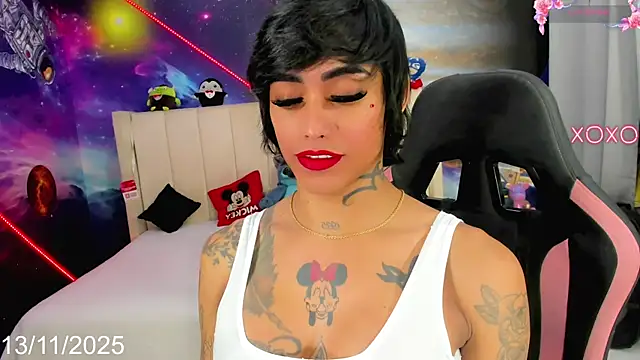 Nella Dolls online show from 11-13-25, 08:52