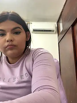 Snapshot of Lia_sexx chatting on 10-24-25, 07:10 Lia sexx online show from 10-24-25, 07:10