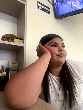 Snapshot of Lia_sexx chatting on 10-29-25, 06:09 Lia sexx online show from 10-29-25, 06:09