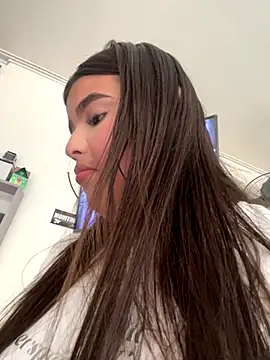 Snapshot of Lia_sexx chatting on 12-05-25, 07:10 Lia sexx online show from 12-05-25, 07:10