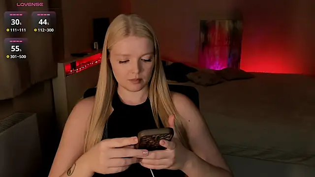Snapshot of Ssweet_annie chatting on 04-26-26, 05:21 Ssweet annie online show from 04-26-26, 05:21