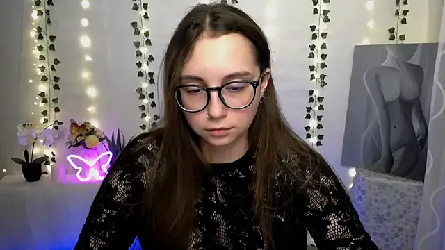 SweetPrincess  online show from 03-10-25, 04:46