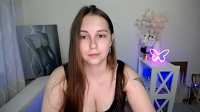 SweetPrincess  online show from 05-17-26, 05:27