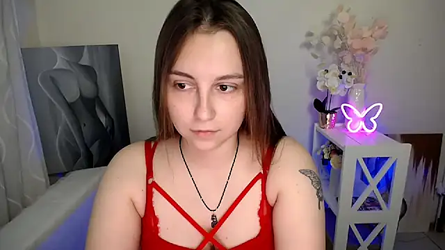 SweetPrincess  online show from 06-06-26, 05:45