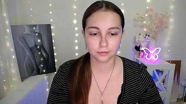 SweetPrincess  online show from 06-13-26, 05:27
