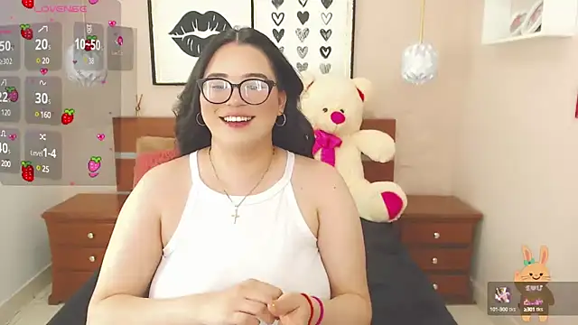 Snapshot of miss_linda_ chatting on 02-07-25, 08:10 miss linda  online show from 02-07-25, 08:10