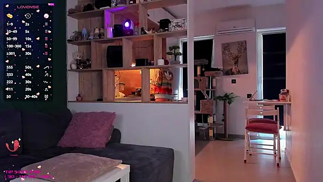 Snapshot of _alleyesonme_ chatting on 02-12-25, 12:33 alleyesonme online show from 02-12-25, 12:33