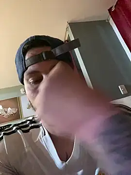 hottstuffx69 online show from 03-26-26, 05:13