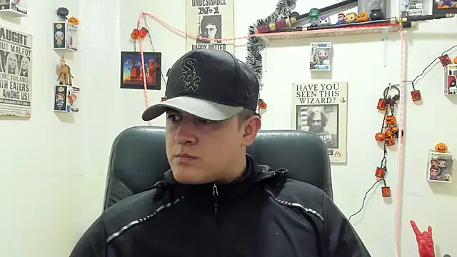 ney 22 online show from 10-28-25, 01:20