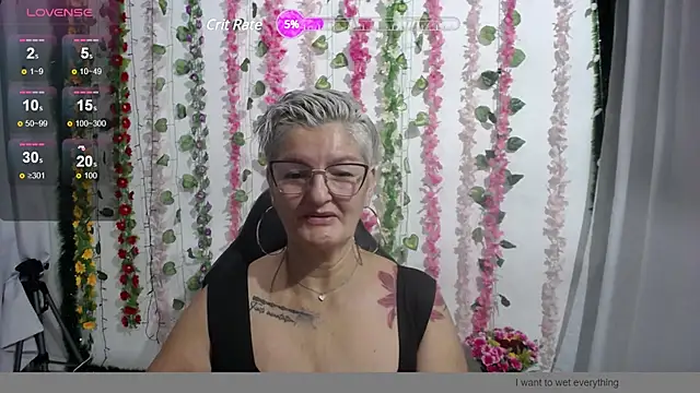 Snapshot of bety-cum2 chatting on 01-15-25, 09:13 bety-cum2 online show from 01-15-25, 09:13