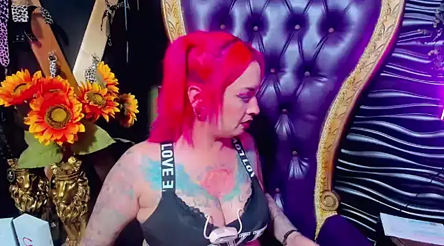 SASHA DERECK online show from 03-17-25, 05:05