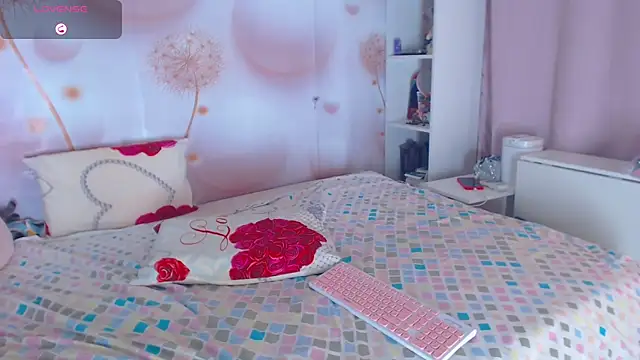mooncandygirl online show from 07-14-26, 10:21