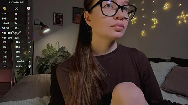 Virtual Girll online show from 03-17-26, 07:01