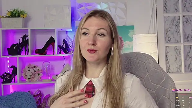 Snapshot of Hello_Lisha chatting on 01-16-25, 08:11 Hello Lisha online show from 01-16-25, 08:11