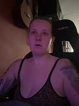 wetgerman 2 online show from 03-20-25, 11:27