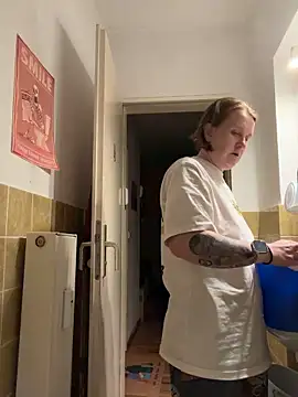 wetgerman 2 online show from 04-09-26, 08:03