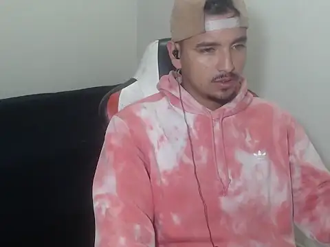 kylian 07 online show from 04-18-26, 04:05