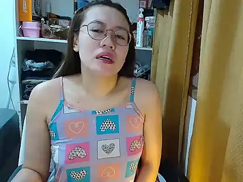 crizzybel online show from 12-22-25, 08:11