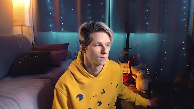 Breston Sweet online show from 03-04-26, 09:04