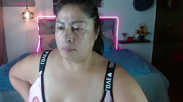 Keyla01  online show from 04-20-26, 06:20