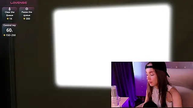 Snapshot of AliceOrlova chatting on 03-20-26, 10:53 AliceOrlova online show from 03-20-26, 10:53