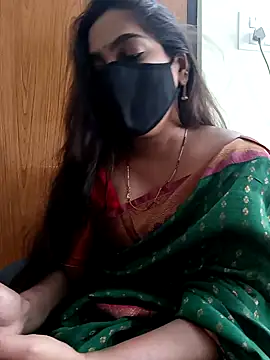 Snapshot of yoursana- chatting on 01-16-25, 05:11 yoursana- online show from 01-16-25, 05:11