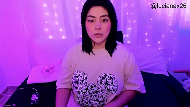 lucy26  online show from 11-20-25, 03:07