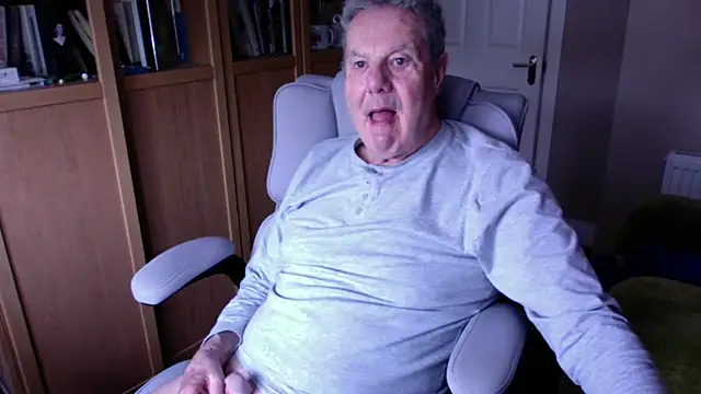 Oldpistolpete online show from 04-15-26, 08:54