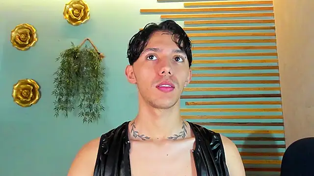 2tommy greg online show from 10-04-25, 07:39