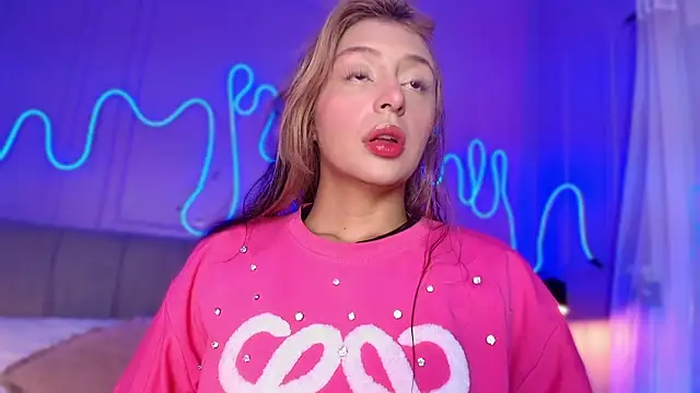 Sofly s online show from 03-19-26, 11:47