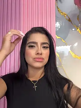 Snapshot of Victoria_adaams chatting on 10-21-25, 07:36 Victoria adaams online show from 10-21-25, 07:36