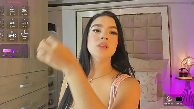 Snapshot of Victoria_adaams chatting on 10-25-25, 10:34 Victoria adaams online show from 10-25-25, 10:34