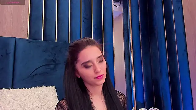Snapshot of VanessaAngel chatting on 01-06-25, 06:47 VanessaAngel online show from 01-06-25, 06:47