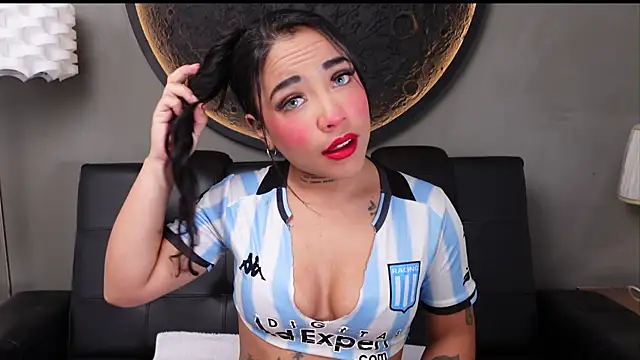 miss vaiolette online show from 07-11-26, 10:18