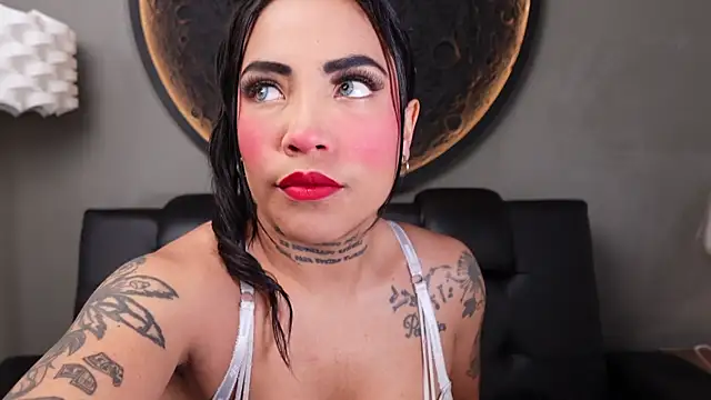 miss vaiolette online show from 07-28-26, 11:05