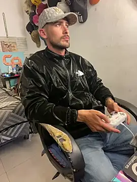 Cabetothepro online show from 03-12-26, 03:01