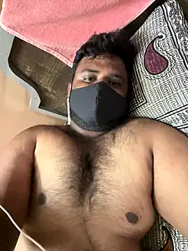 Snapshot of pavanappi098 chatting on 10-29-25, 03:36 pavanappi098 online show from 10-29-25, 03:36